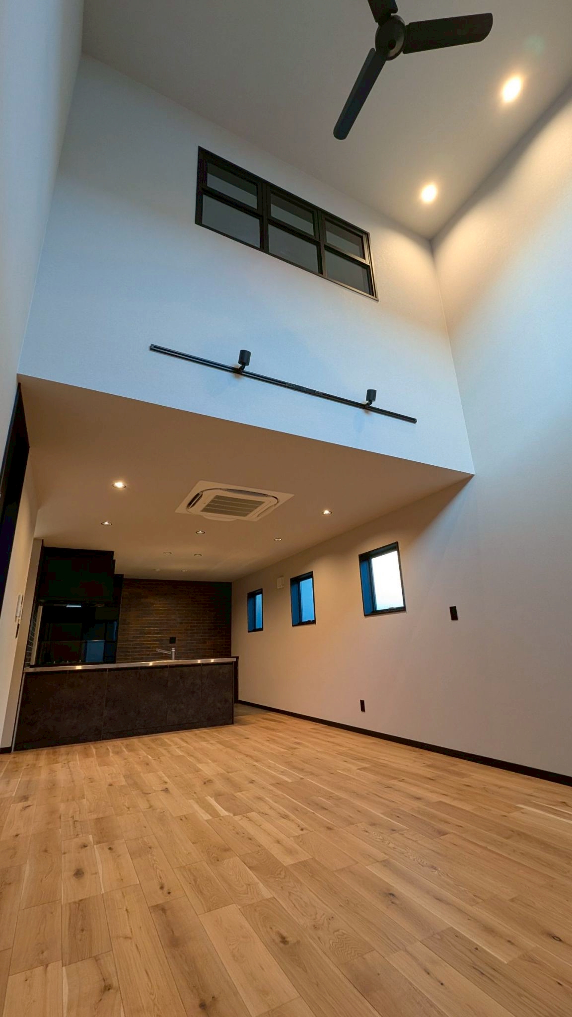 LINE_ALBUM_251212_木野様邸竣工_251215_43